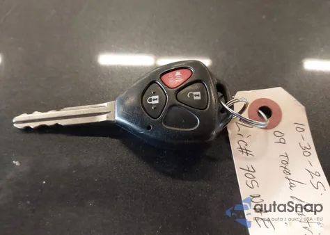 2009 Toyota Matrix S from USA, damaged, VIN 2T1LE40E69C010181